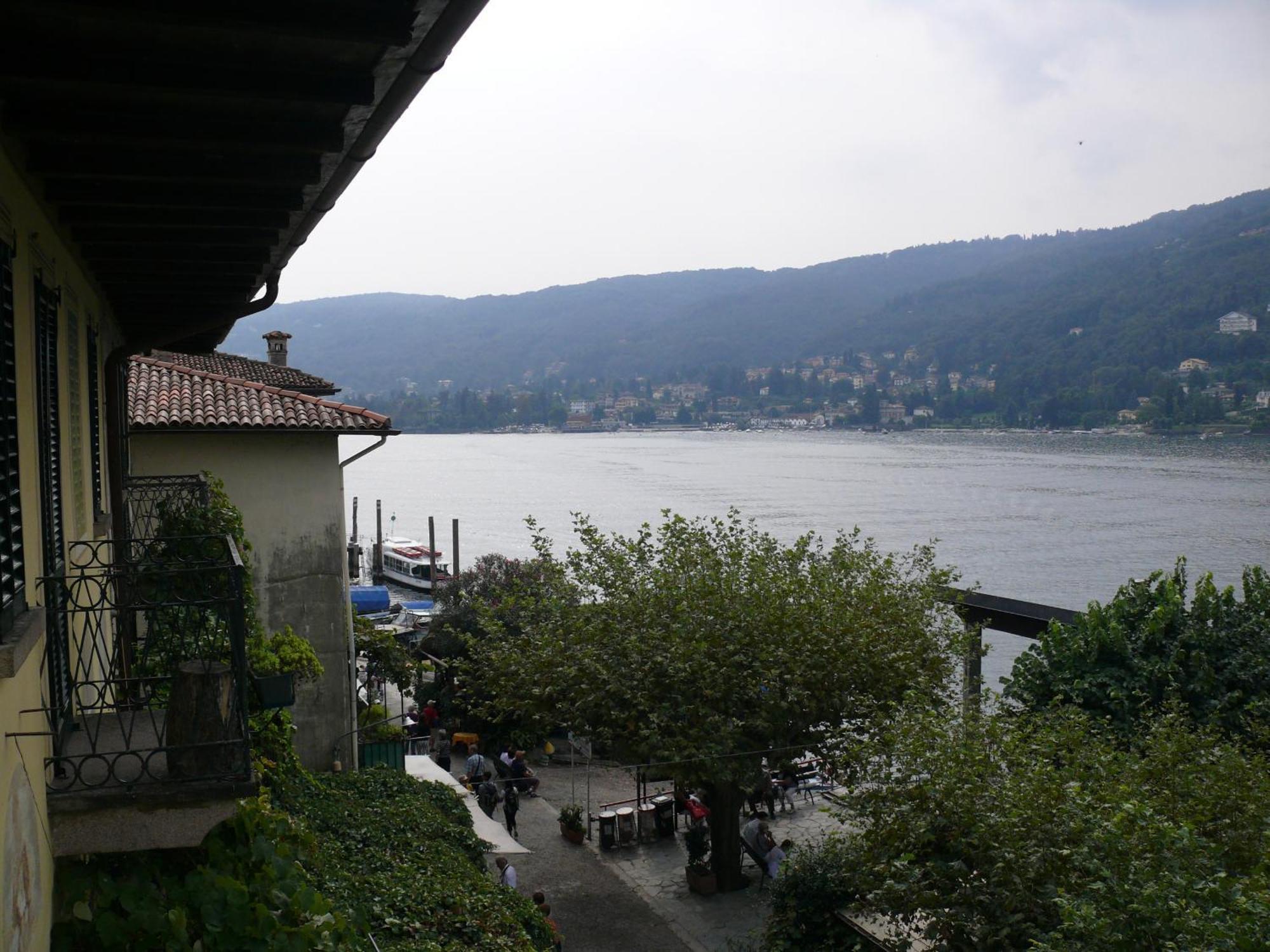 Olga Apartment Stresa